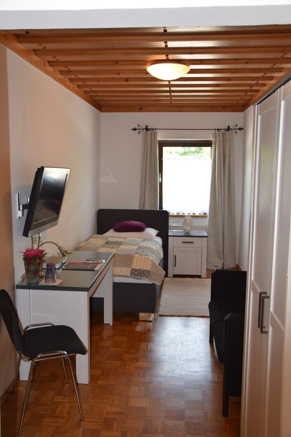 Landgasthof Steinmuehl Hofbauer Fruehstueckspension Und Campingplatz Waidhofen an der Ybbs Eksteriør bilde